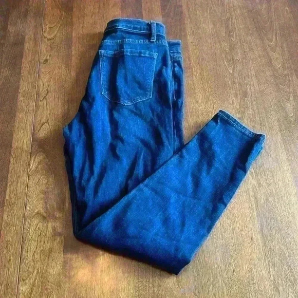 Banana Republic skinny  jeans - Picture 3 of 3